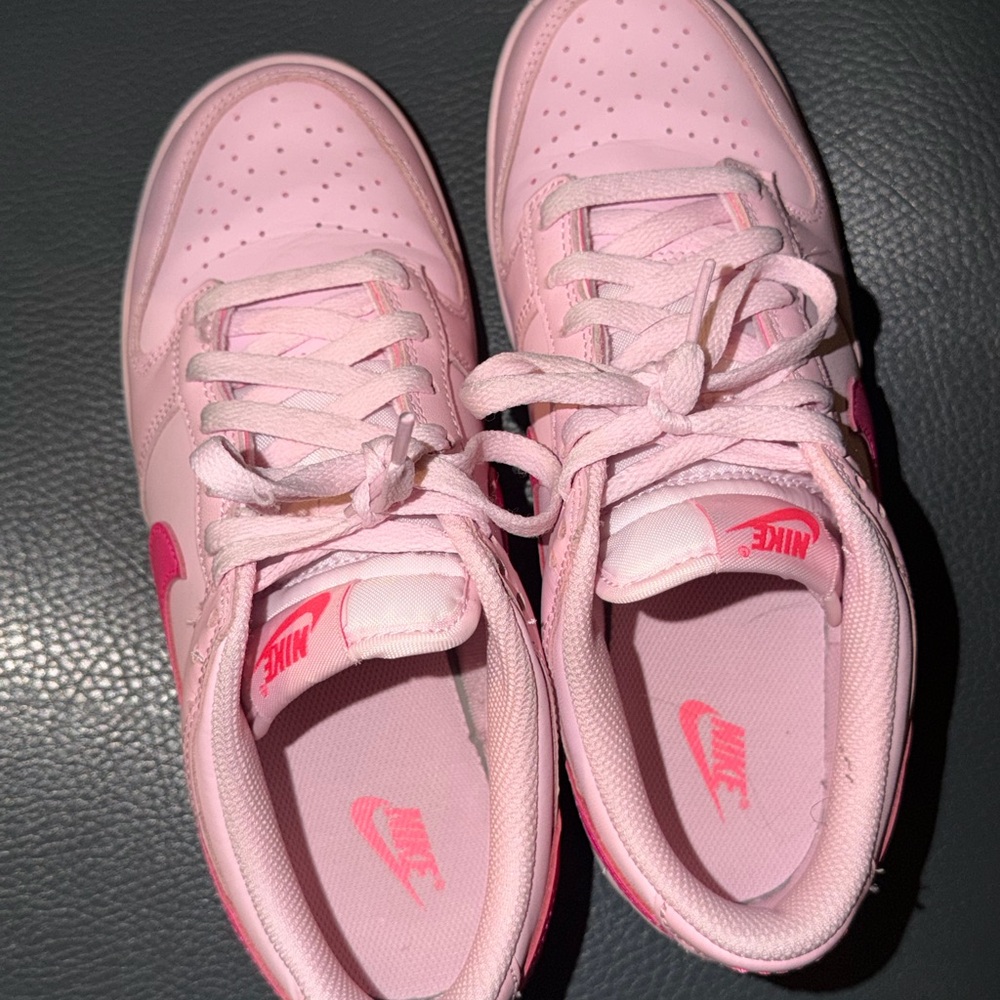 Nike Kids Pink Low-Top Sneakers with Hot Pink Swoosh